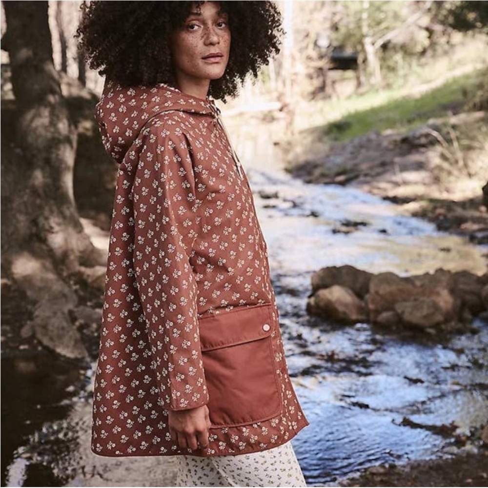 Women's The Great. + Eddie Bauer The Mac Raincoat Size Large Like New Condition